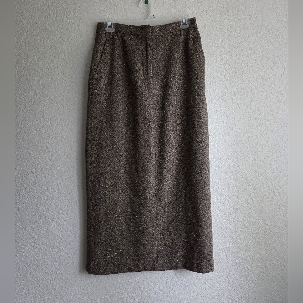 Jones New York 40% wool skirt